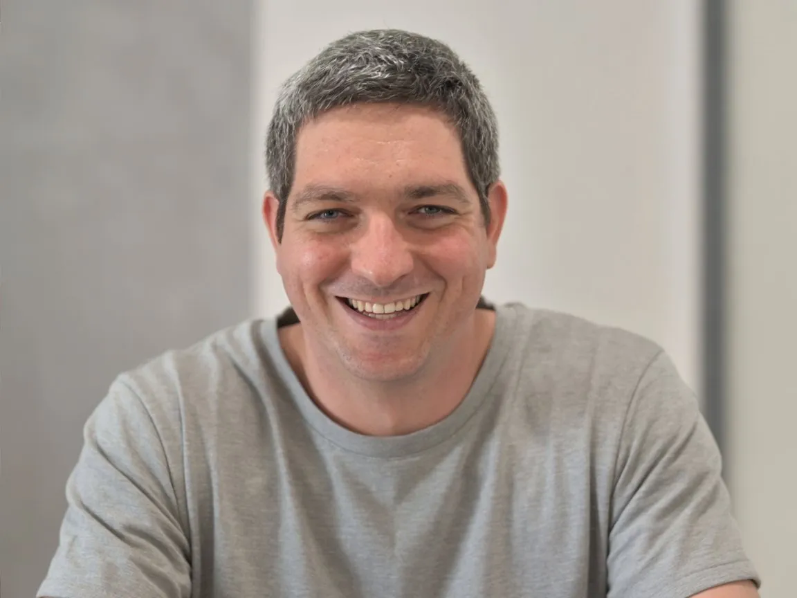 Stuart Lansdale - AI-native entrepreneur and builder